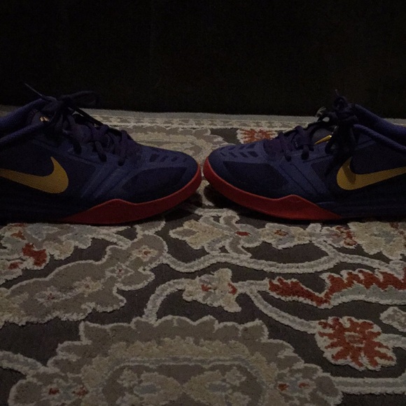 kobe low tops